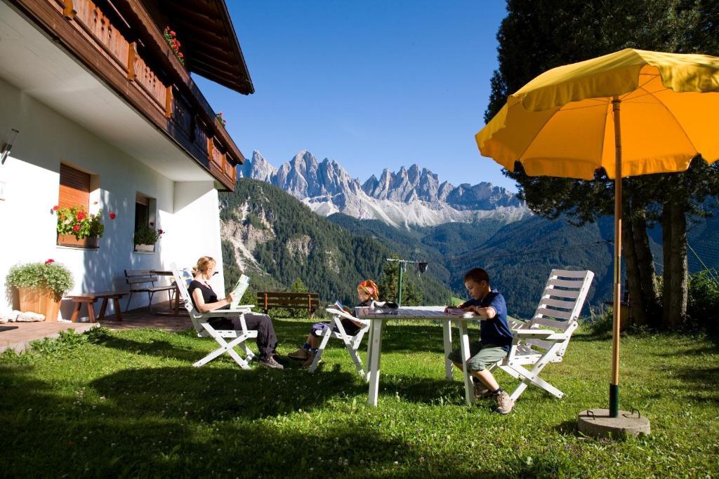 Panoramic Residence Schopplhof Funes  Esterno foto
